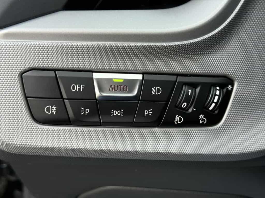 BMW 118 i Limousine Advantage LED HIFI 2 HAND 12/2019-photo-13