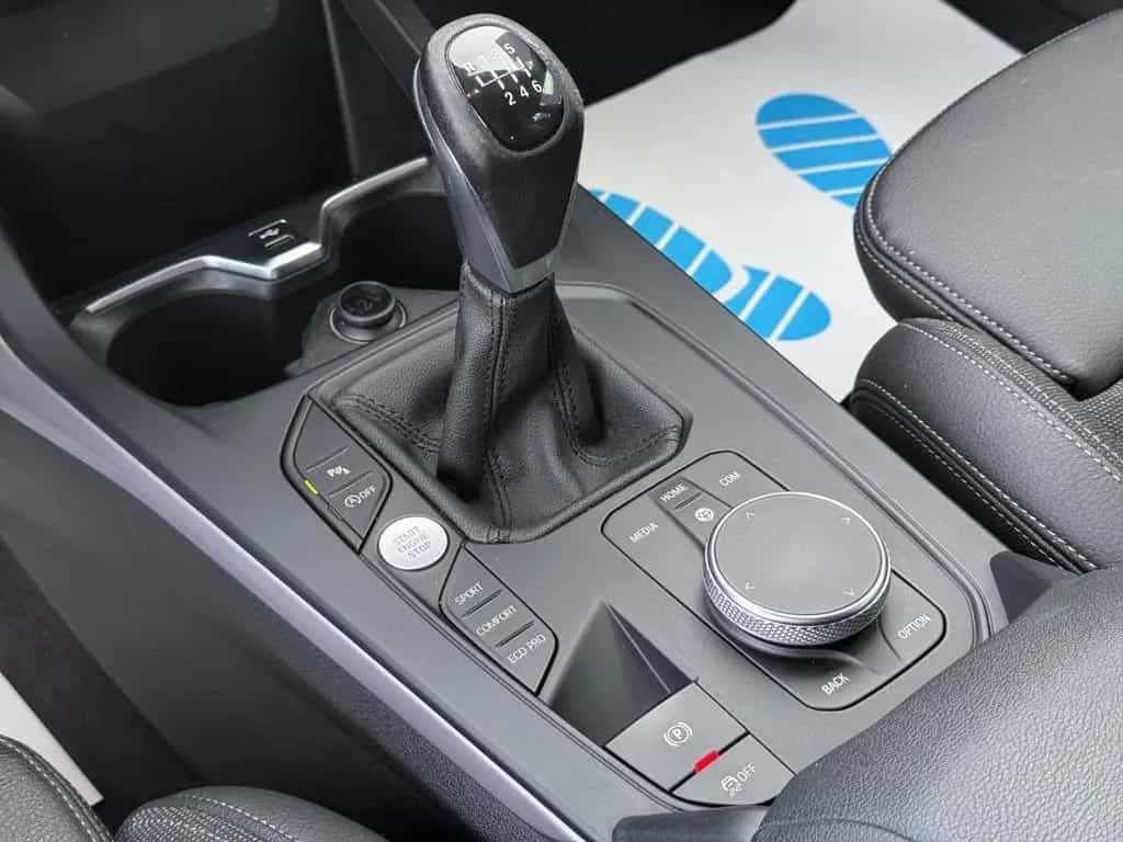 BMW 118 i Limousine Advantage LED HIFI 2 HAND 12/2019-photo-18