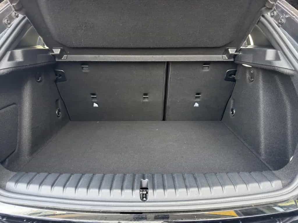 BMW 118 i Limousine Advantage LED HIFI 2 HAND 12/2019-photo-25