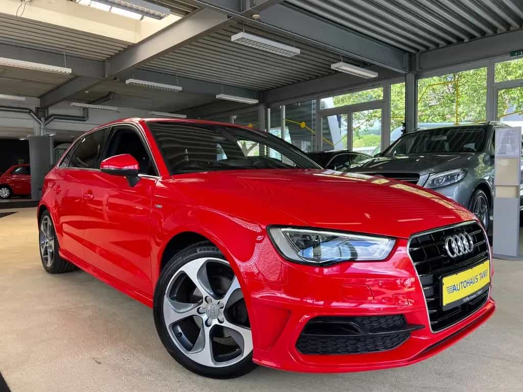 Audi A3 Sportback ultra S line Sport *LED/MATRIX* 03/2016-photo-0