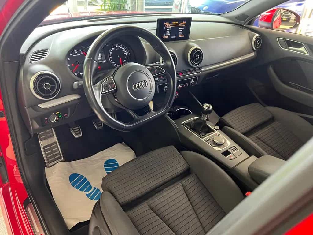 Audi A3 Sportback ultra S line Sport *LED/MATRIX* 03/2016-photo-11