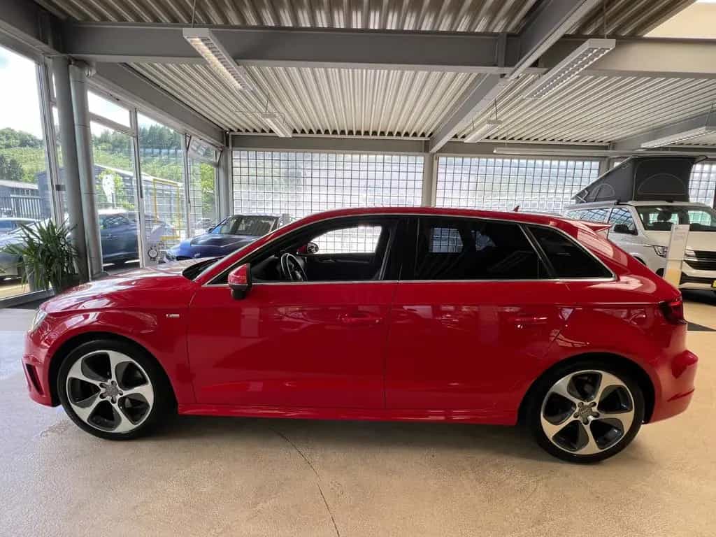 Audi A3 Sportback ultra S line Sport *LED/MATRIX* 03/2016-photo-3