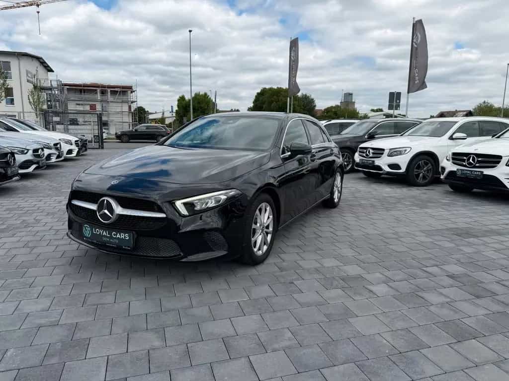 Mercedes-Benz A 220 *Widescreen*LED*NAVI*PDC*Totwinkel*SHZ* 11/2019-photo-0