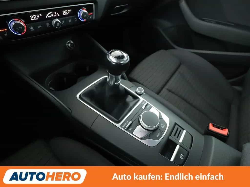 Audi A3 Limousine 1.0 TFSI Sport*NAVI*LED*TEMPO* 04/2017-photo-23