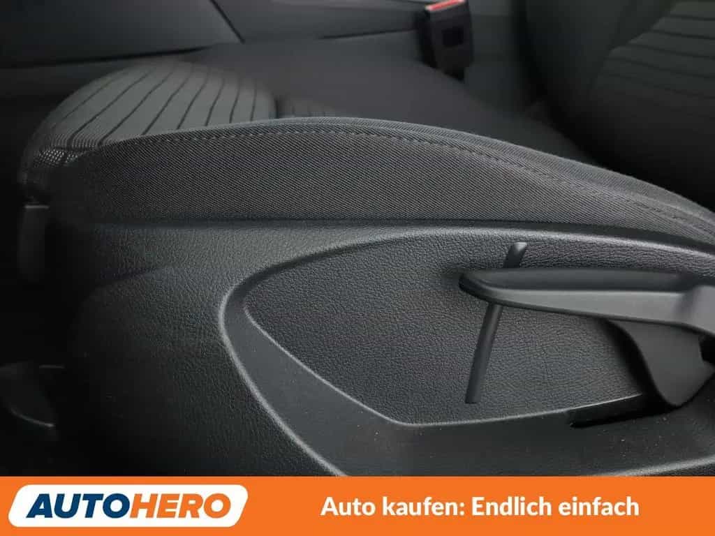 Audi A3 Limousine 1.0 TFSI Sport*NAVI*LED*TEMPO* 04/2017-photo-29