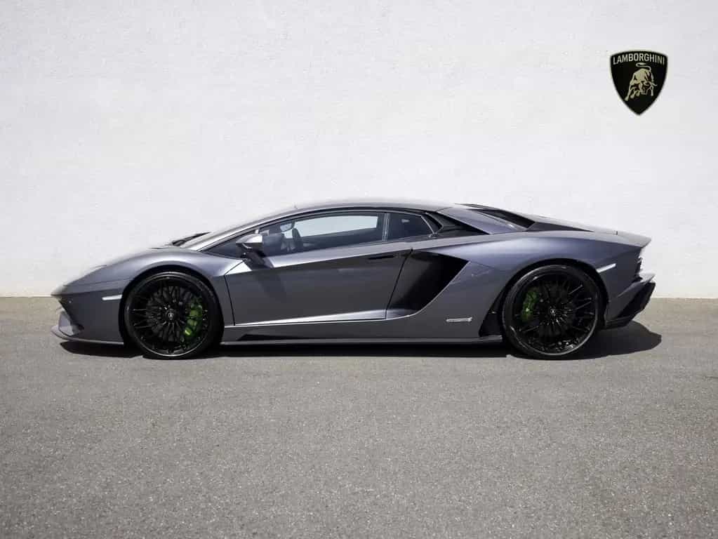 Lamborghini Aventador S 05/2017-photo-1
