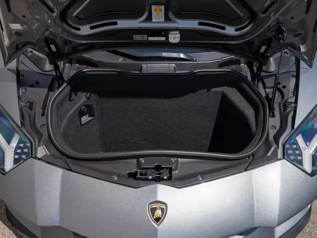Lamborghini Aventador S 05/2017-photo-12