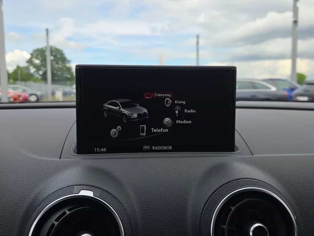 Audi A3 Limousine 1.0 TFSI Basis*Xenon*PDC*Klima*GRA 03/2018-photo-5
