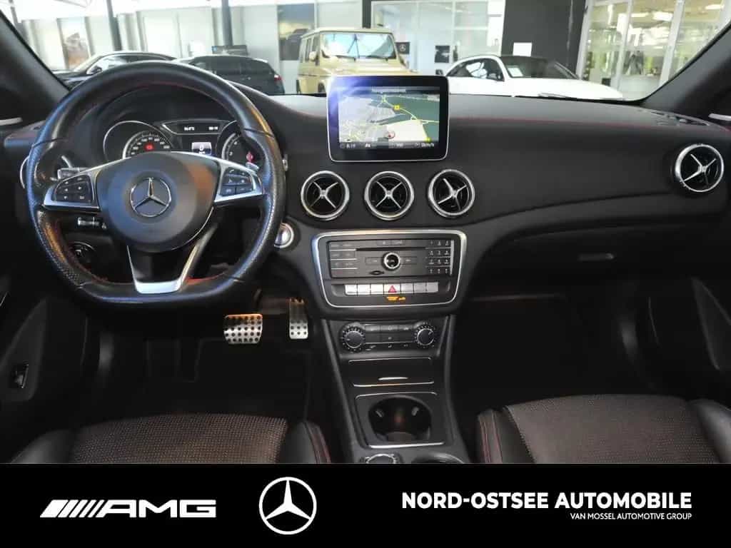 Mercedes-Benz CLA 250 4M AMG COUPÉ LED NIGHT PANO KEYLESS PDC 01/2019-photo-12