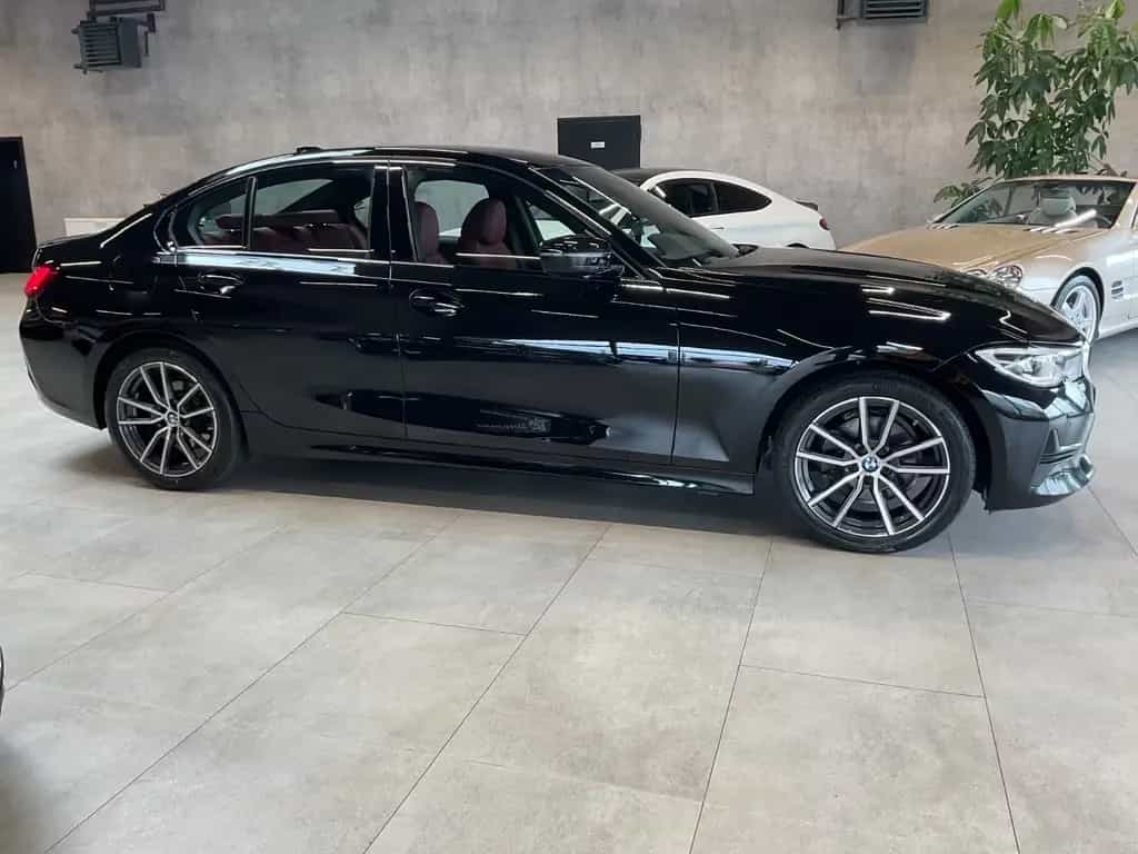 BMW 320 d Sport Line LED Leder LiveC. Sitzh. 18" 03/2022-photo-13
