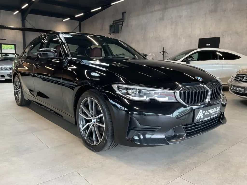 BMW 320 d Sport Line LED Leder LiveC. Sitzh. 18" 03/2022-photo-15