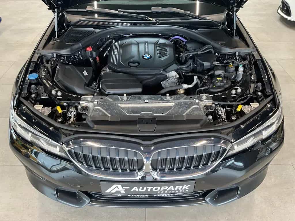 BMW 320 d Sport Line LED Leder LiveC. Sitzh. 18" 03/2022-photo-32