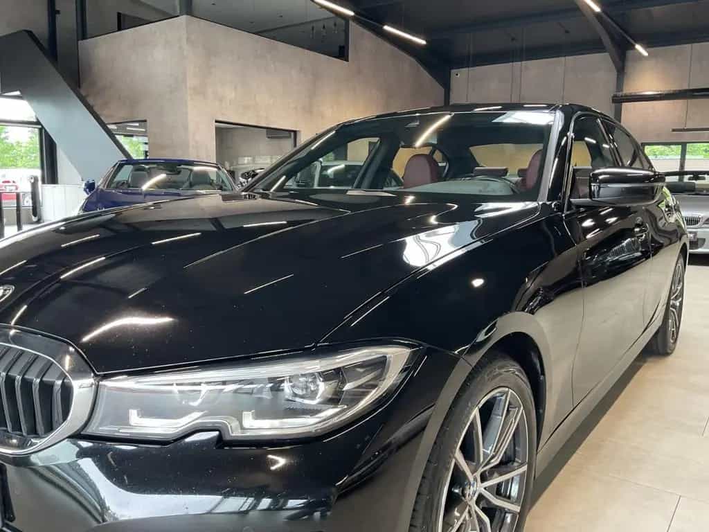 BMW 320 d Sport Line LED Leder LiveC. Sitzh. 18" 03/2022-photo-38