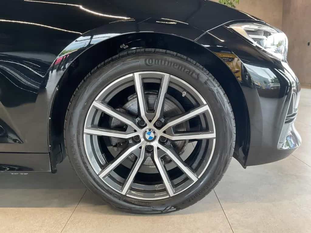 BMW 320 d Sport Line LED Leder LiveC. Sitzh. 18" 03/2022-photo-41