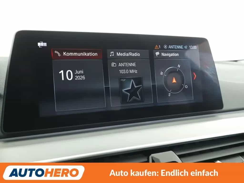 BMW 530 i xDrive Sport Line Aut.*NAVI*LED*HUD*CAM*PDC 05/2017-photo-20
