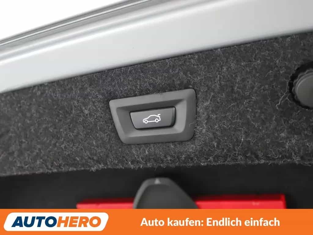 BMW 530 i xDrive Sport Line Aut.*NAVI*LED*HUD*CAM*PDC 05/2017-photo-31