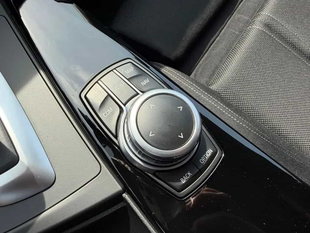 BMW 318 i SportLine Business Paket Automatik 06/2019-photo-20