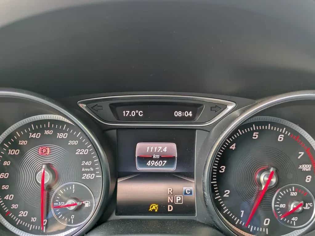 Mercedes-Benz GLA 180 Urban AHK LED NAVI KAMERA DAB 10/2019-photo-11