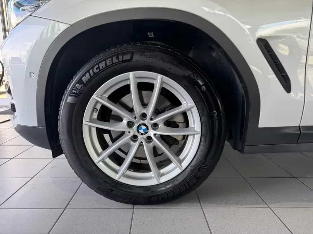 BMW X3 xDrive 20d Steptronic LED PANO KAMERA AHK PDC 04/2019-photo-11