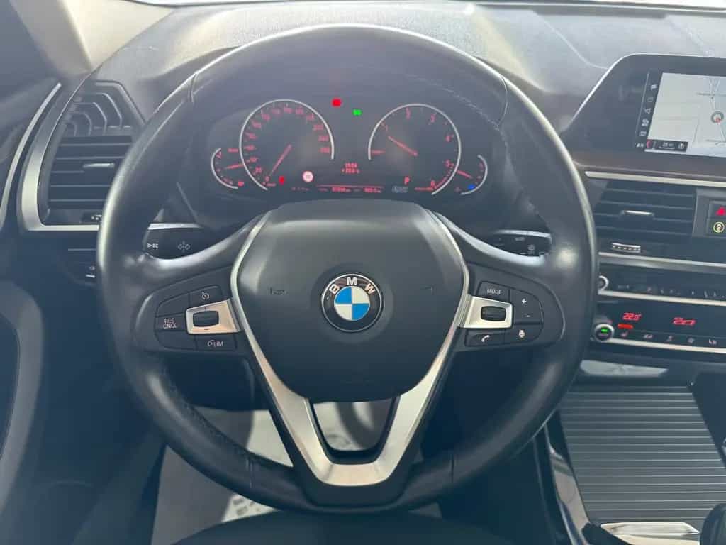 BMW X3 xDrive 20d Steptronic LED PANO KAMERA AHK PDC 04/2019-photo-15