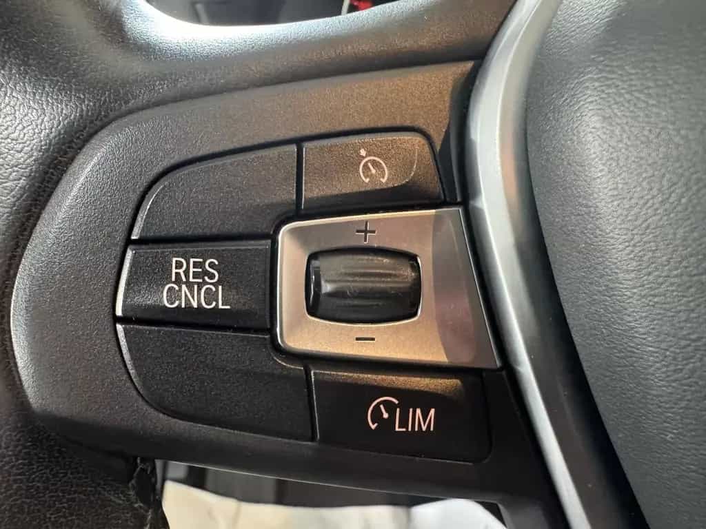 BMW X3 xDrive 20d Steptronic LED PANO KAMERA AHK PDC 04/2019-photo-16