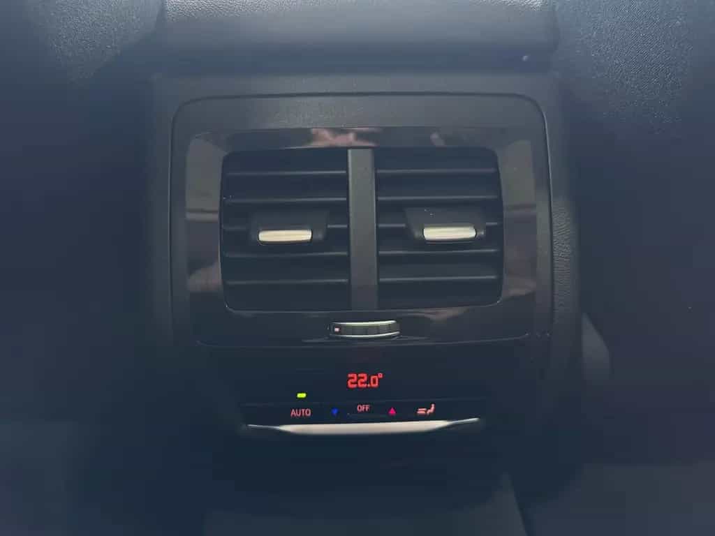 BMW X3 xDrive 20d Steptronic LED PANO KAMERA AHK PDC 04/2019-photo-24