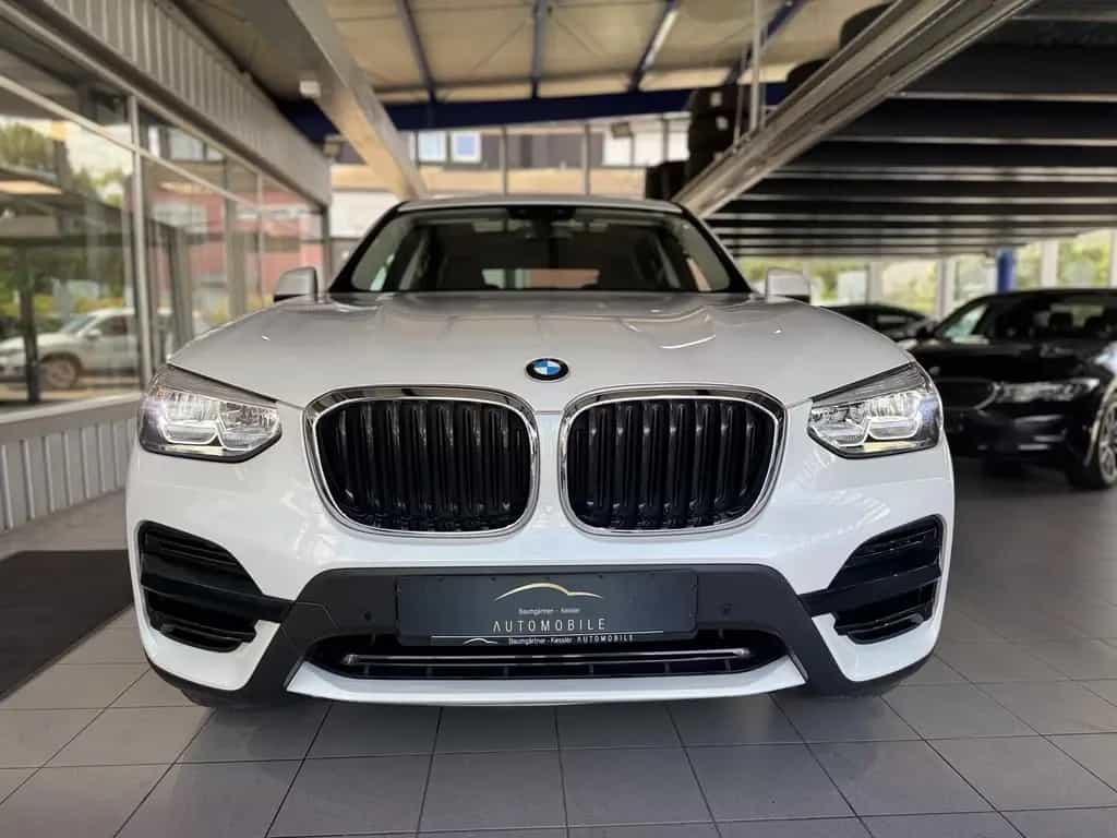 BMW X3 xDrive 20d Steptronic LED PANO KAMERA AHK PDC 04/2019-photo-3