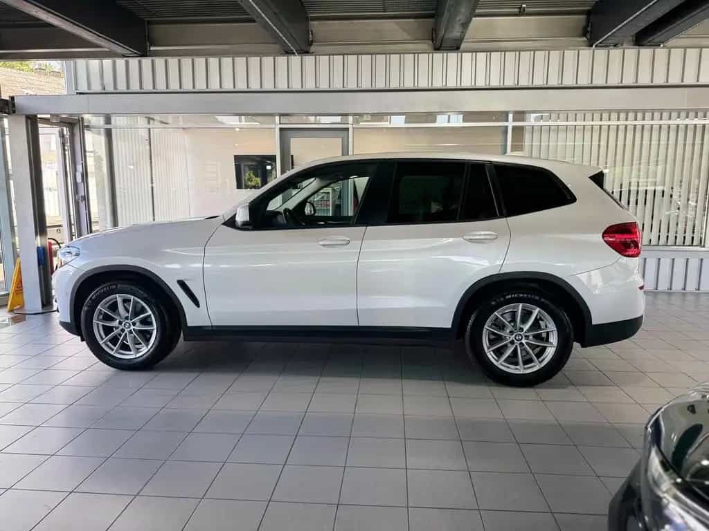 BMW X3 xDrive 20d Steptronic LED PANO KAMERA AHK PDC 04/2019-photo-5