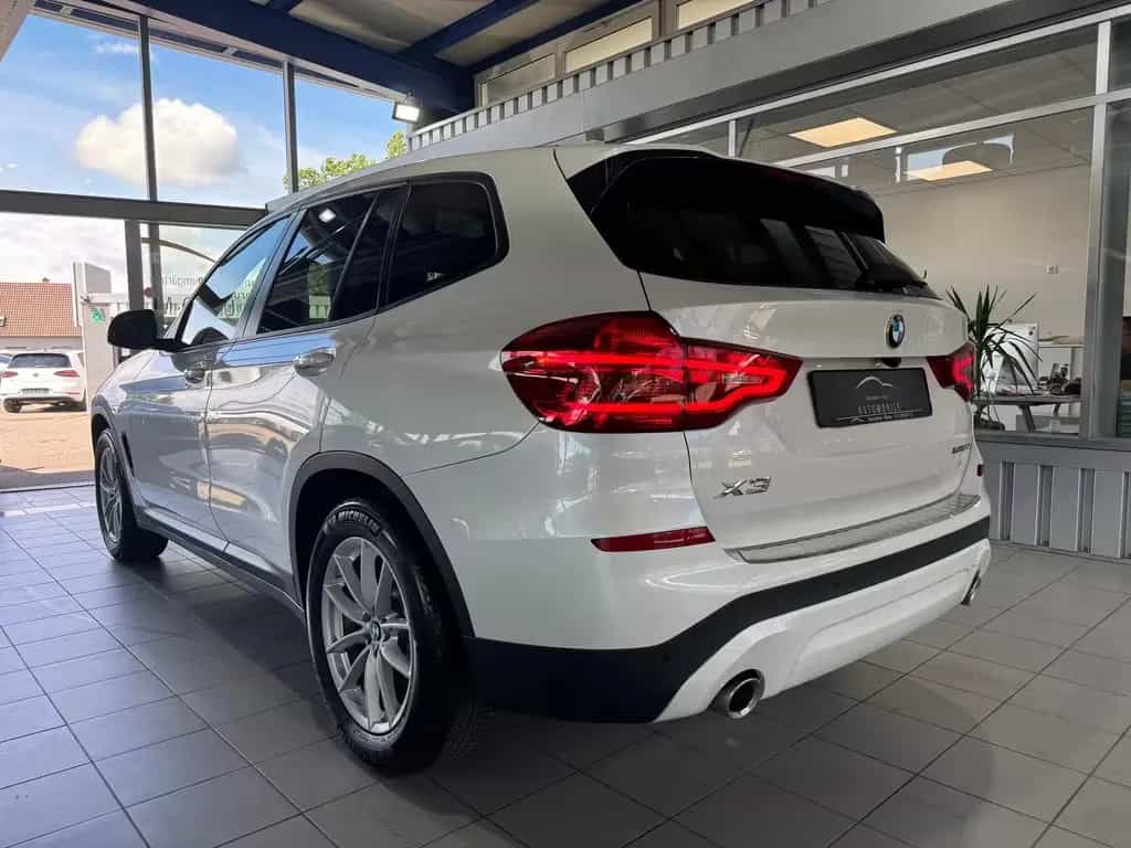 BMW X3 xDrive 20d Steptronic LED PANO KAMERA AHK PDC 04/2019-photo-6