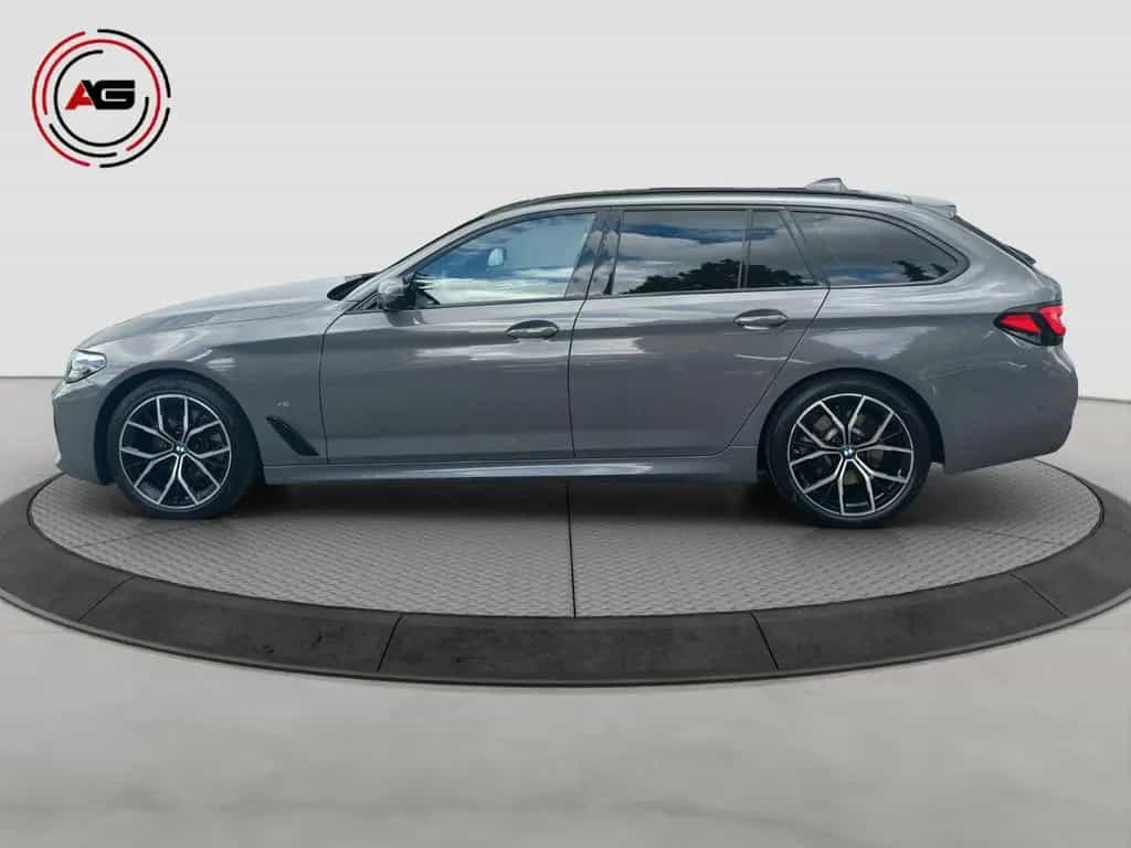 BMW 520 dAT M-SPORT LC.PRO PANO ACC KAMERA 19" HiFi 10/2021-photo-2
