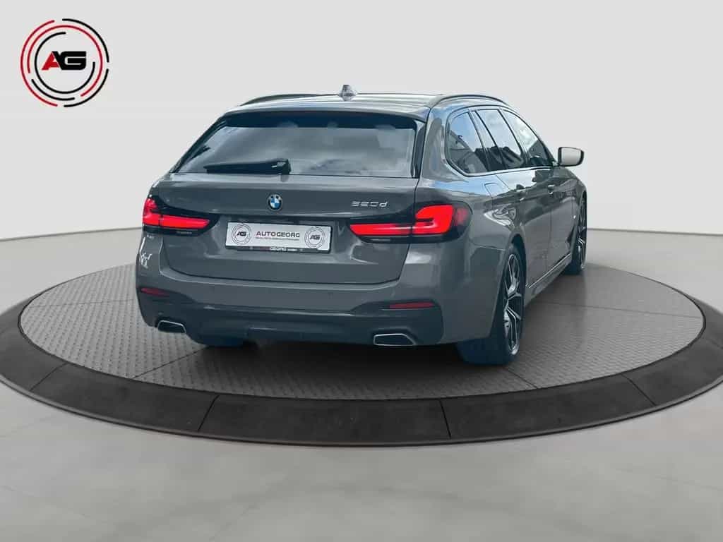 BMW 520 dAT M-SPORT LC.PRO PANO ACC KAMERA 19" HiFi 10/2021-photo-5