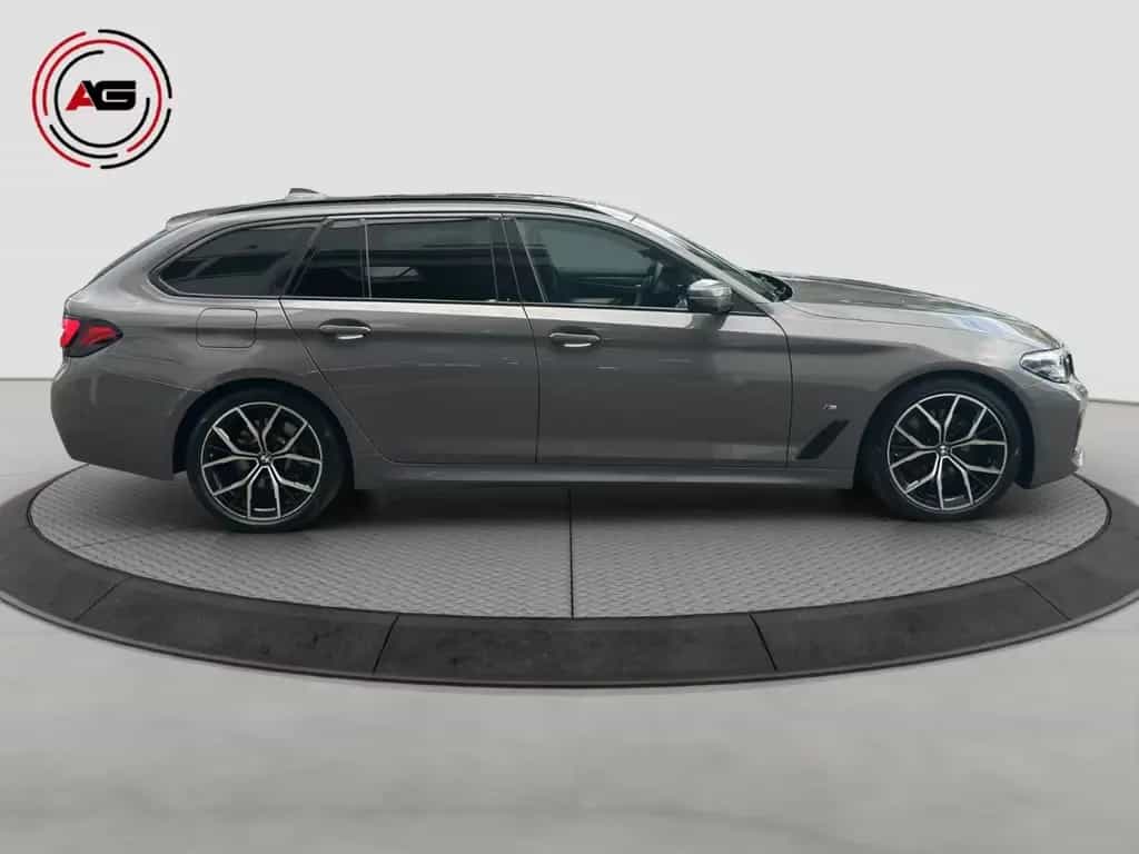 BMW 520 dAT M-SPORT LC.PRO PANO ACC KAMERA 19" HiFi 10/2021-photo-6