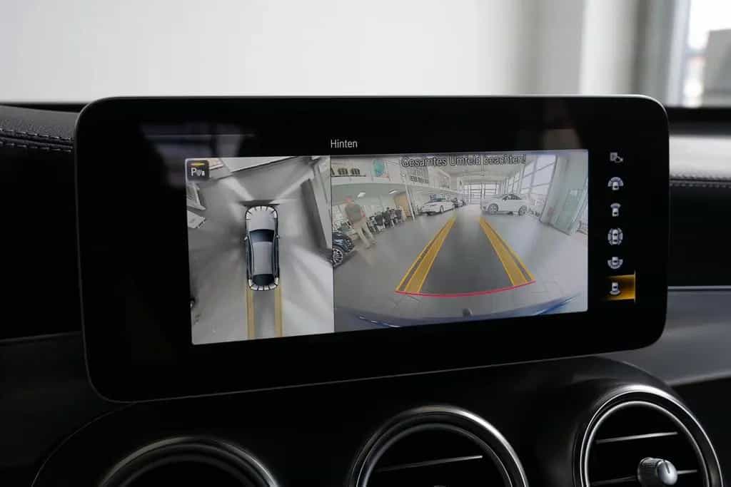 Mercedes-Benz GLC 300 d 4Matic Airmatic *AUT*NAV*LED*BURMESTER 01/2020-photo-24
