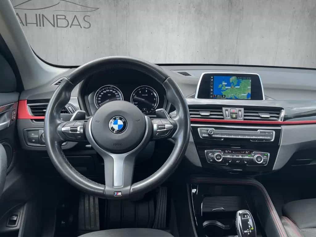 BMW X1 xDrive 20 d Sport Line LED Kamera*aus 1.Hand* 04/2019-photo-12