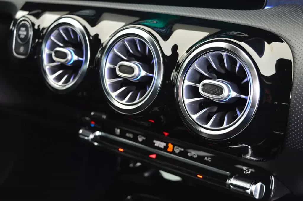 Mercedes-Benz A 220 4Matic AMG | Night | LED | Navi | 18`Alu 01/2021-photo-27