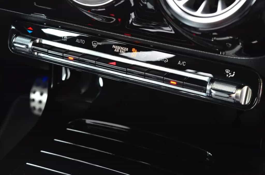 Mercedes-Benz A 220 4Matic AMG | Night | LED | Navi | 18`Alu 01/2021-photo-28