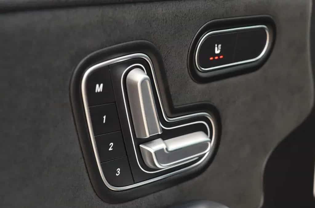 Mercedes-Benz A 220 4Matic AMG | Night | LED | Navi | 18`Alu 01/2021-photo-42