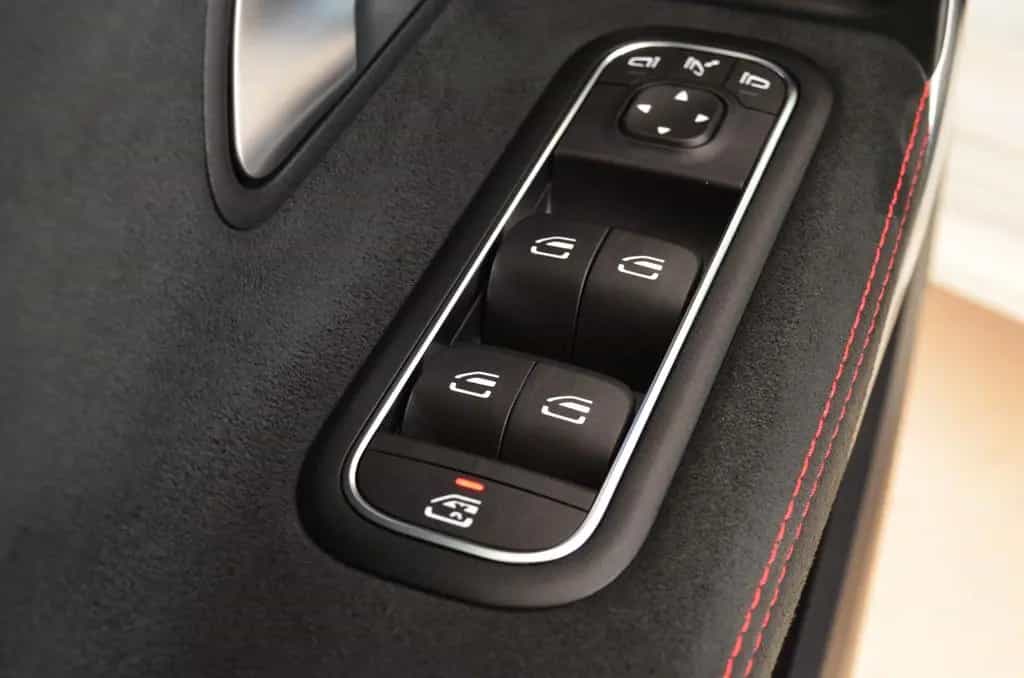 Mercedes-Benz A 220 4Matic AMG | Night | LED | Navi | 18`Alu 01/2021-photo-43