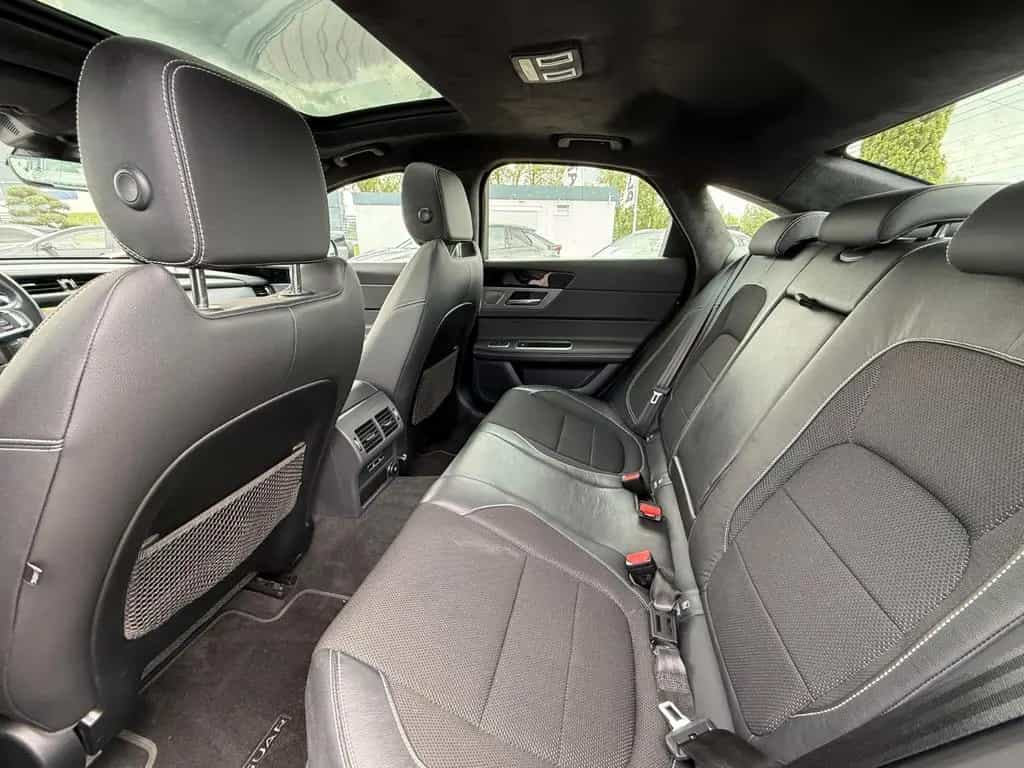 Jaguar XF R-Sport 05/2019-photo-14