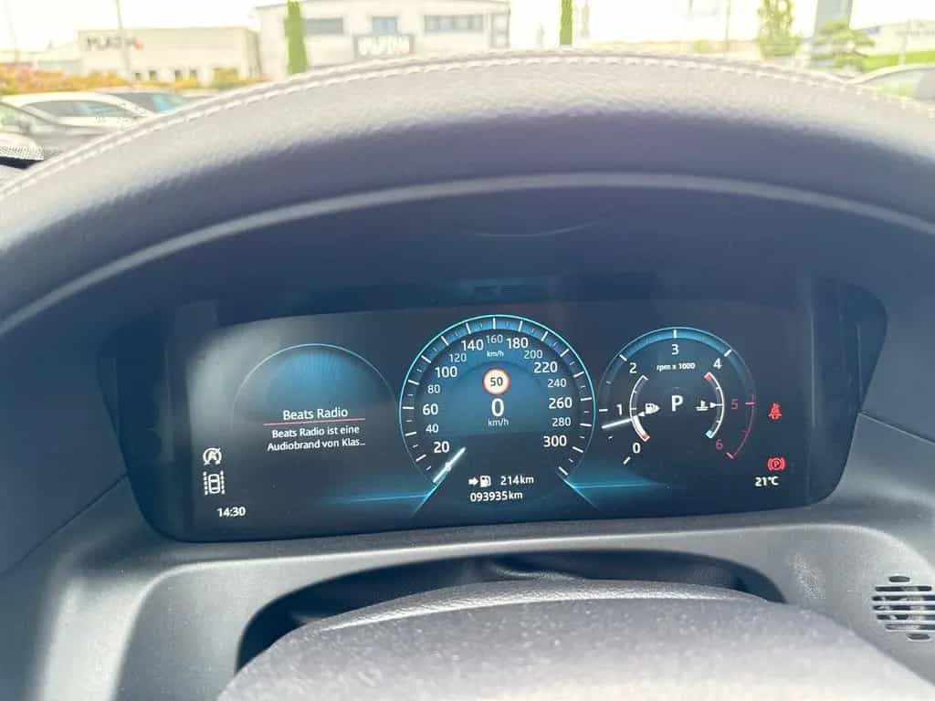 Jaguar XF R-Sport 05/2019-photo-25