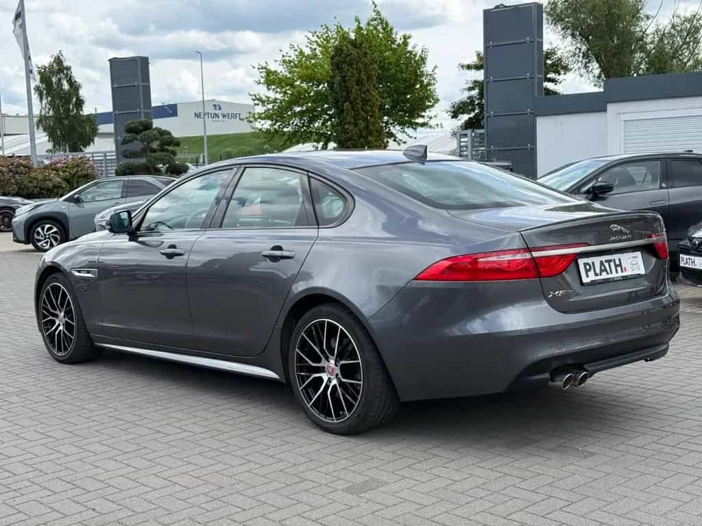 Jaguar XF R-Sport 05/2019-photo-6