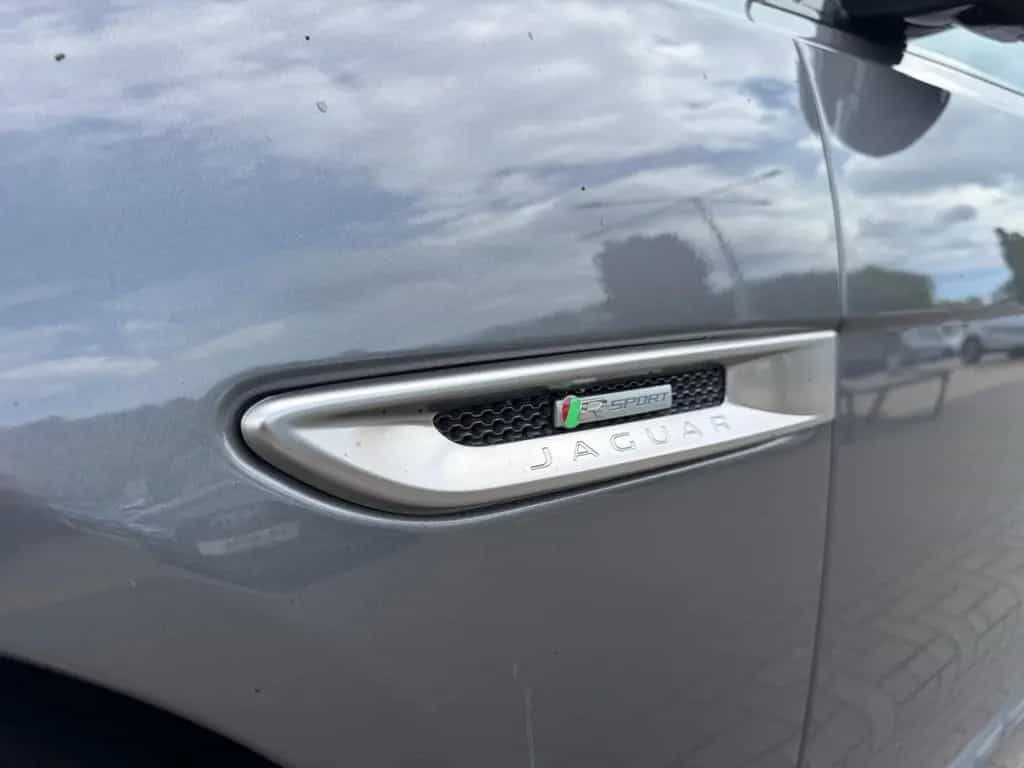 Jaguar XF R-Sport 05/2019-photo-9