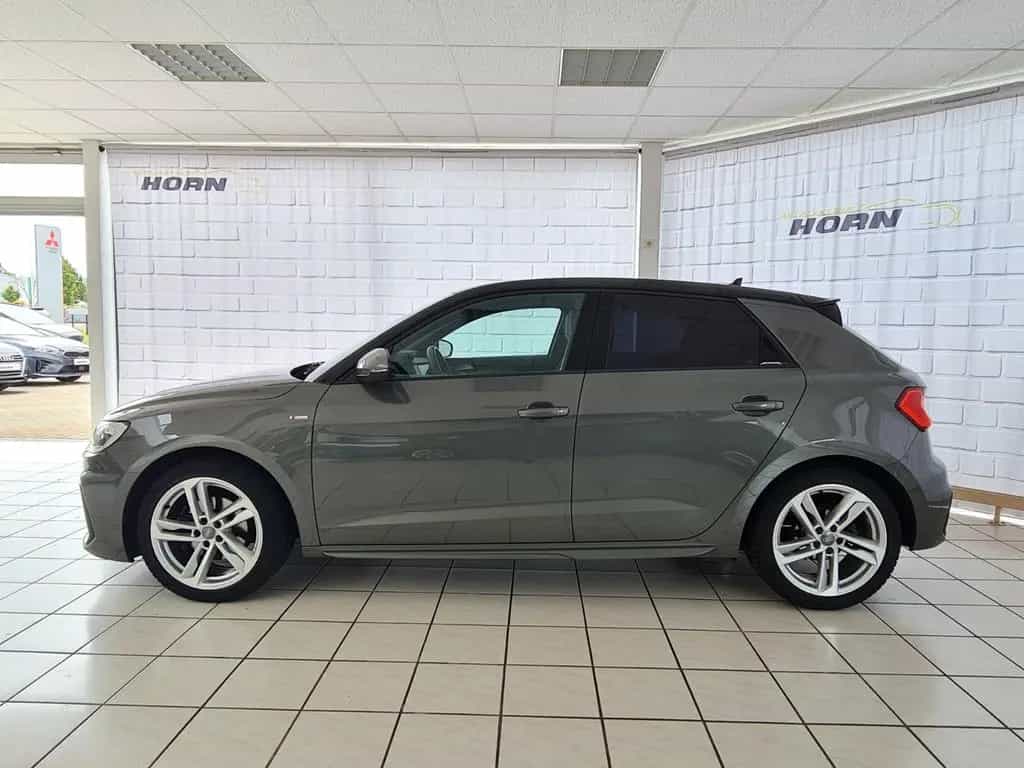 Audi A1 Sportback 35 TFSI S line, unfallfrei,LED,Navi 05/2020-photo-3