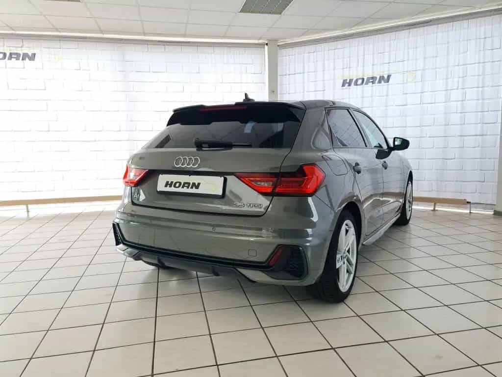 Audi A1 Sportback 35 TFSI S line, unfallfrei,LED,Navi 05/2020-photo-5