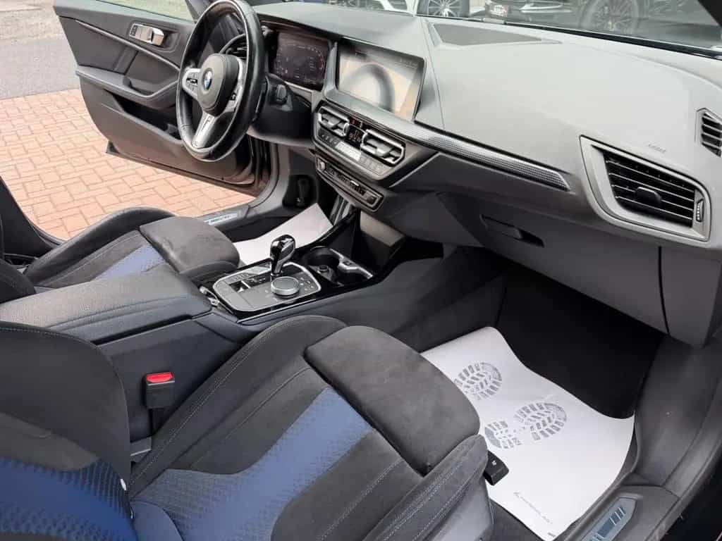 BMW M235 i xDrive Limousine LED Navi Head Up H&K DAB 09/2022-photo-19