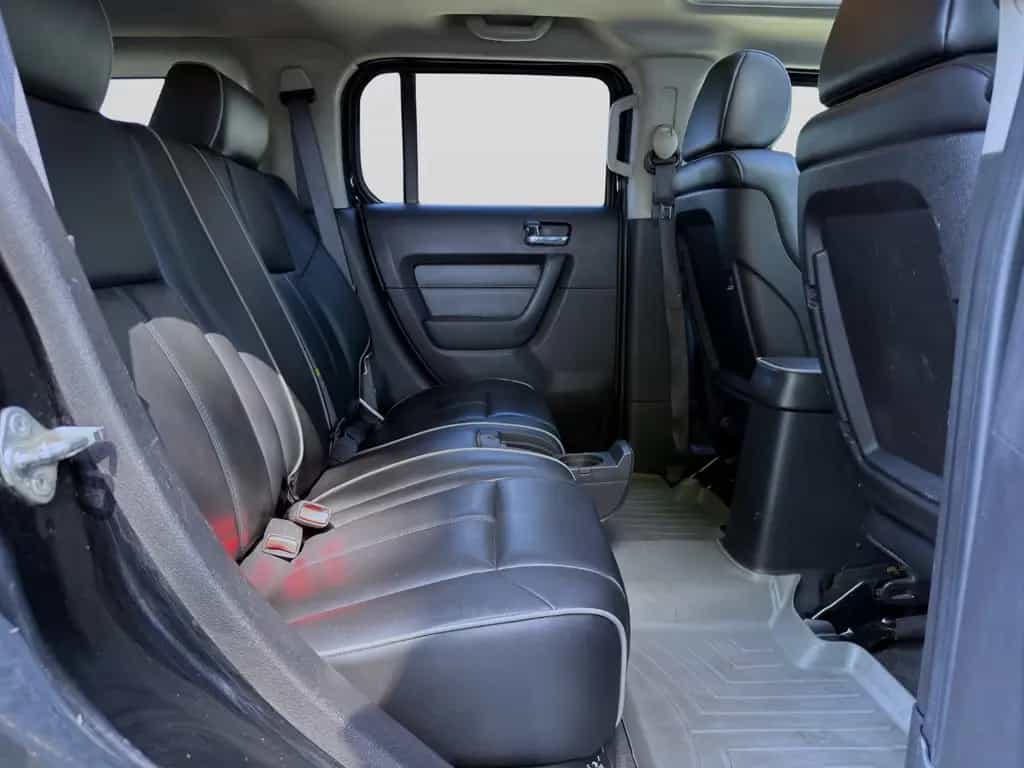 Hummer H3 / Black Edition/Alpha/VOLLAUSSTATTUNG/ 09/2006-photo-16
