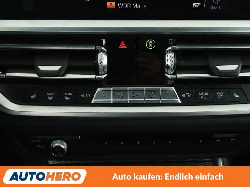BMW 320 3er 320d M Sport Aut.*NAVI*HUD*LASER* 02/2020-photo-22