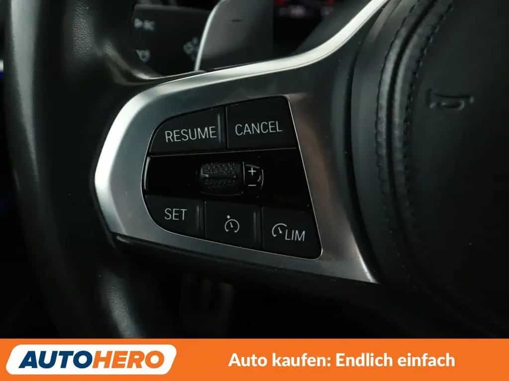 BMW 320 3er 320d M Sport Aut.*NAVI*HUD*LASER* 02/2020-photo-26