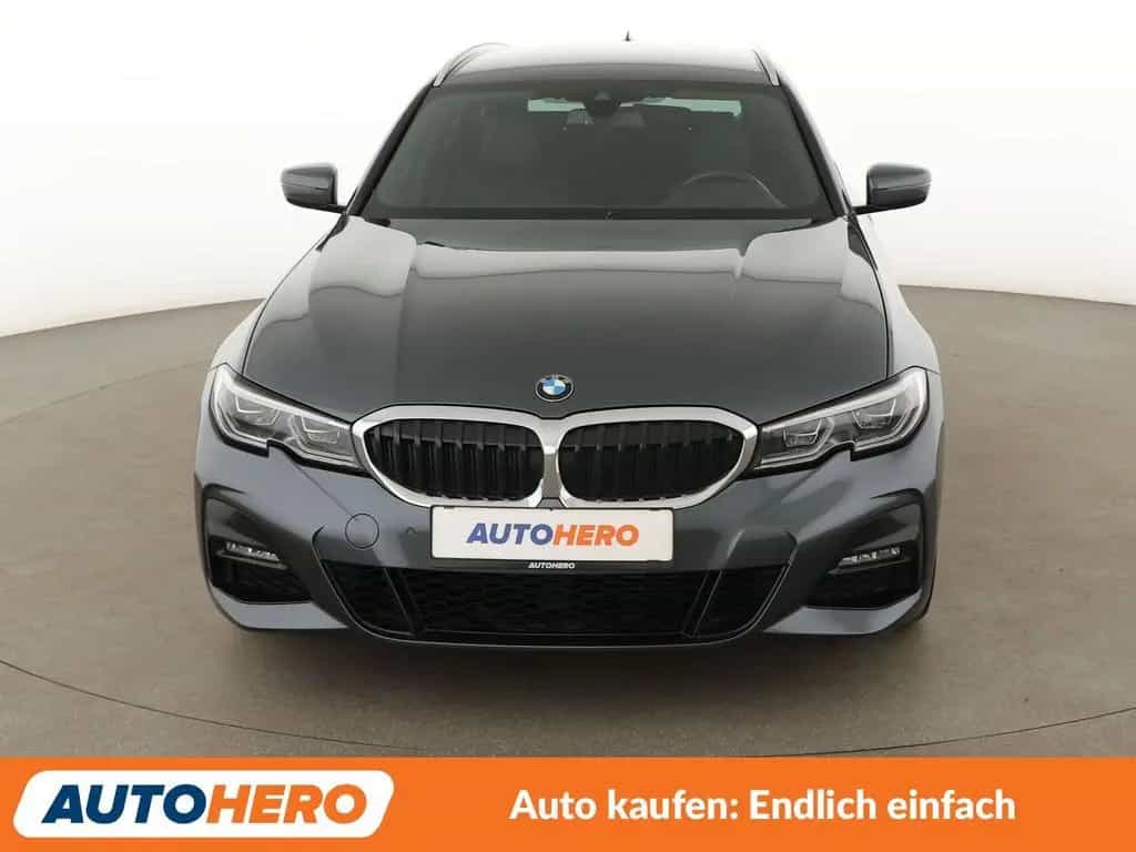 BMW 320 3er 320d M Sport Aut.*NAVI*HUD*LASER* 02/2020-photo-8