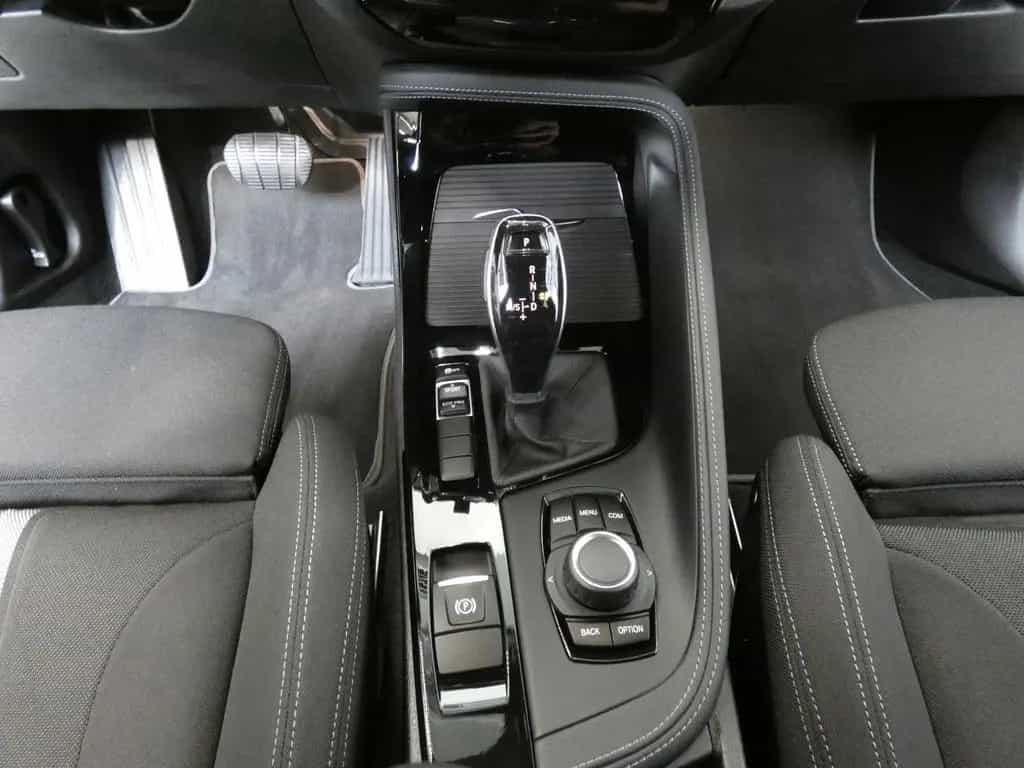 BMW X2 sDrive 18 i Advantage Plus*DAB*HiFi*LM 18" 04/2022-photo-17